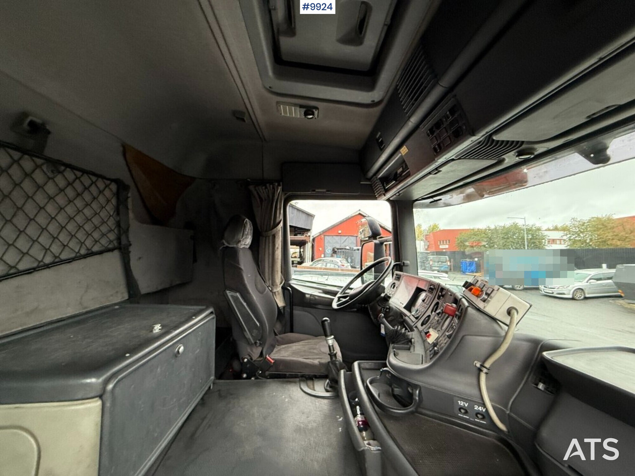 Dry vacuum loader Scania R114 8x4 - crédit-bail Dry vacuum loader Scania R114 8x4: photos 12