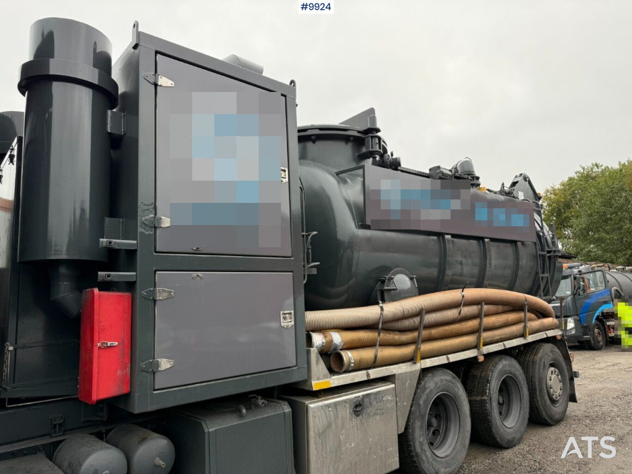 Dry vacuum loader Scania R114 8x4 - crédit-bail Dry vacuum loader Scania R114 8x4: photos 6