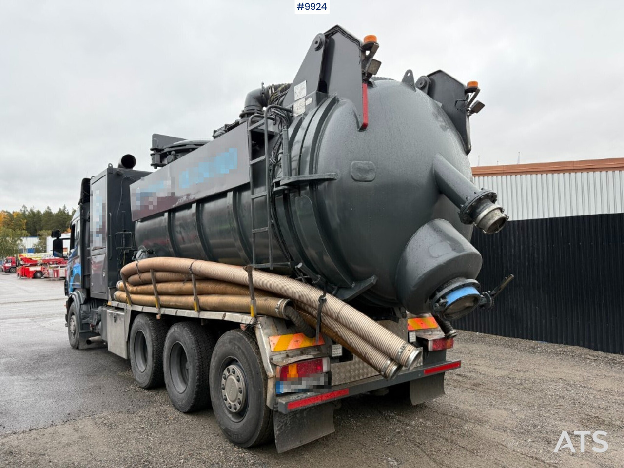 Dry vacuum loader Scania R114 8x4 - crédit-bail Dry vacuum loader Scania R114 8x4: photos 7