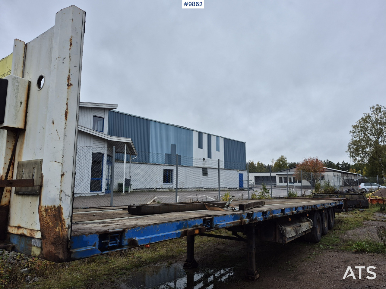 Flatbed trailer Renders RMOC 12.27 - Semi-remorque plateau: photos 4 Flatbed trailer Renders RMOC 12.27 - Semi-remorque plateau: photos 4