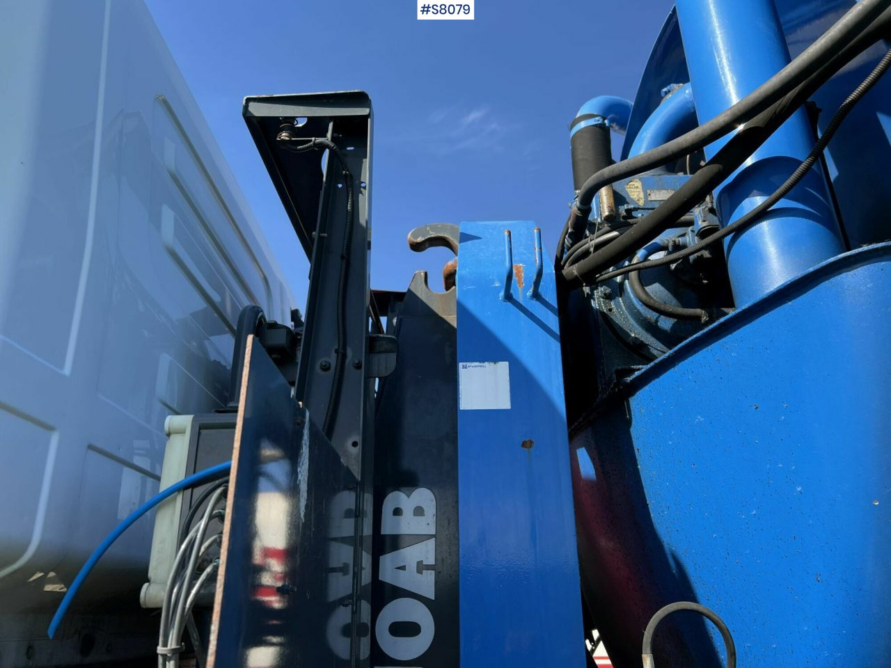 Hook Truck Mercedes Benz 2546 L 6x2 - Camion ampliroll: photos 3 Hook Truck Mercedes Benz 2546 L 6x2 - Camion ampliroll: photos 3