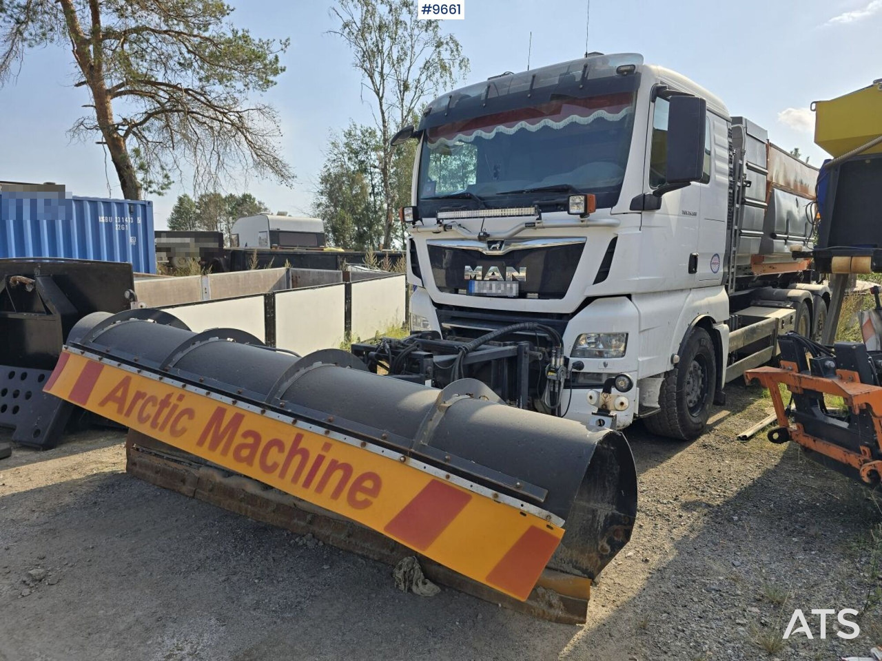 Hooklift Truck MAN TGX 25.500 - Camion ampliroll: photos 1 Hooklift Truck MAN TGX 25.500 - Camion ampliroll: photos 1