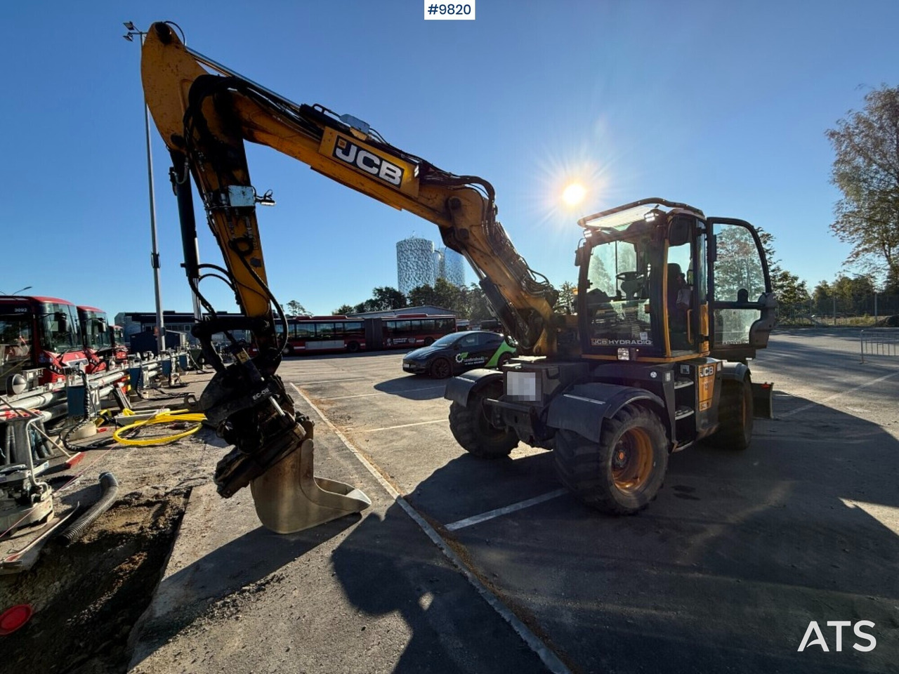 JCB Hydradig 110w wheel excavator with tiltrotator and attachments - Pelle sur pneus: photos 2 JCB Hydradig 110w wheel excavator with tiltrotator and attachments - Pelle sur pneus: photos 2