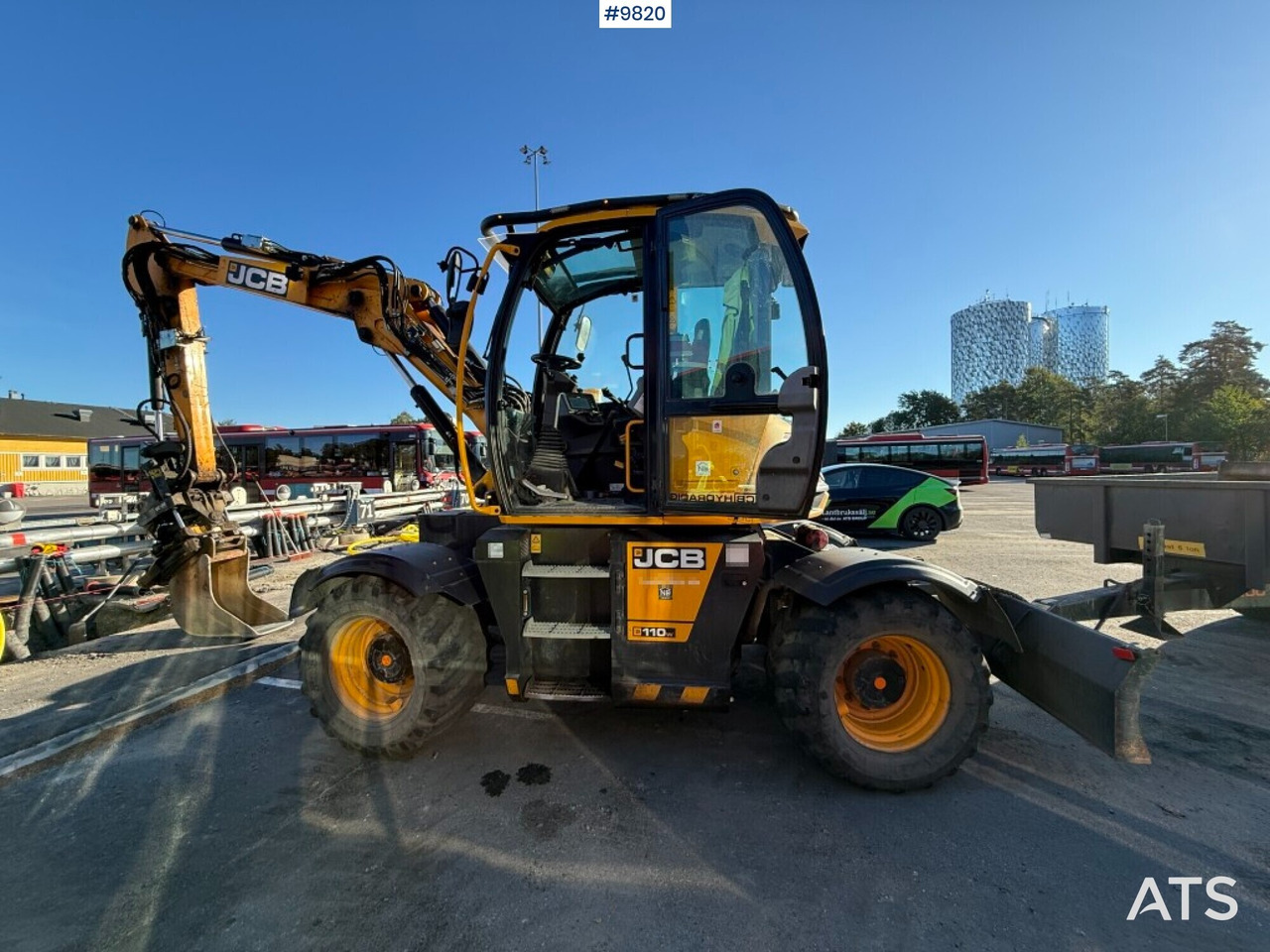 JCB Hydradig 110w wheel excavator with tiltrotator and attachments - Pelle sur pneus: photos 4 JCB Hydradig 110w wheel excavator with tiltrotator and attachments - Pelle sur pneus: photos 4