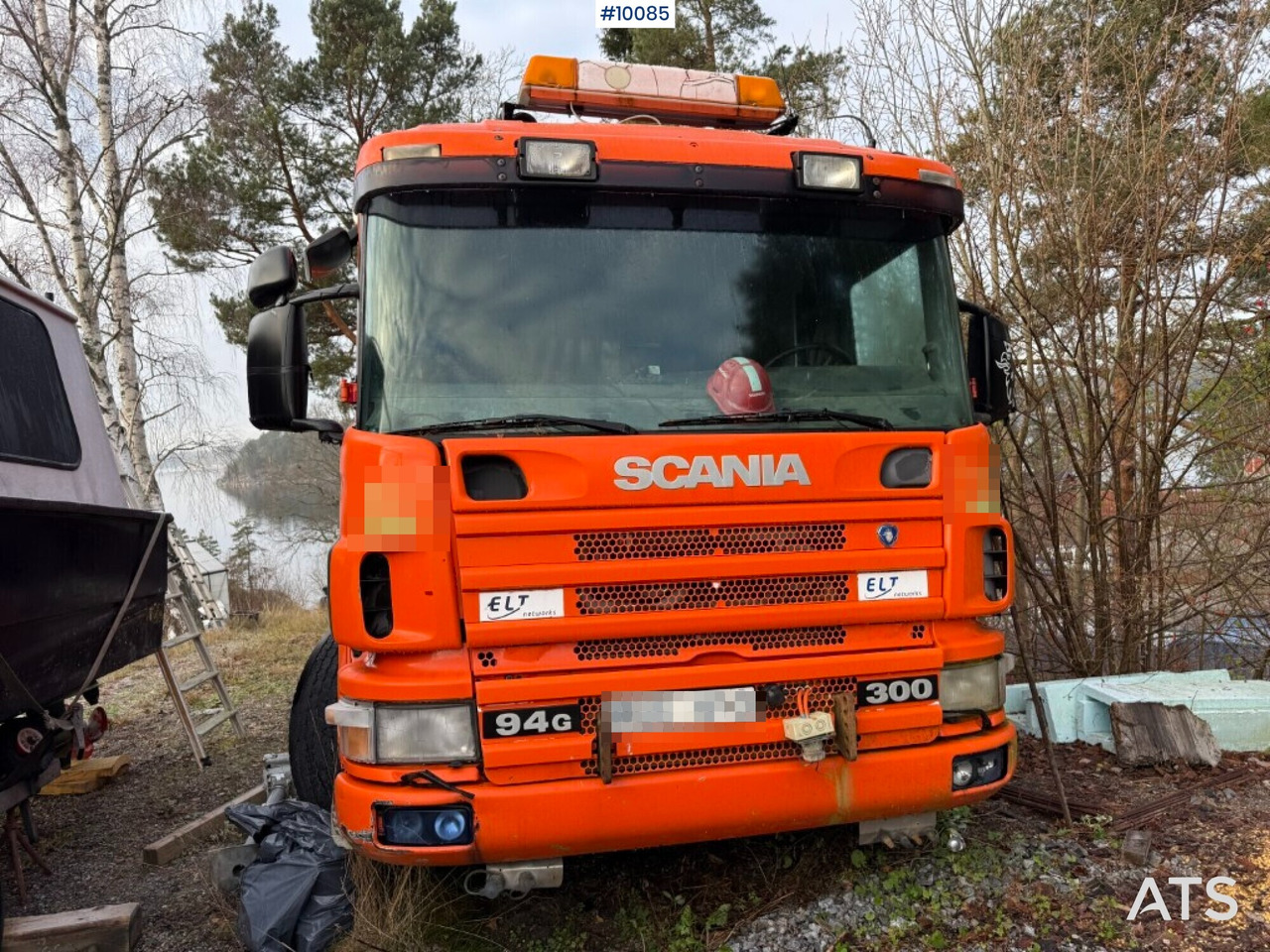 Scania P94G 300 Crane truck with flatbed Rep. object - Camion ampliroll, Camion grue: photos 2 Scania P94G 300 Crane truck with flatbed Rep. object - Camion ampliroll, Camion grue: photos 2