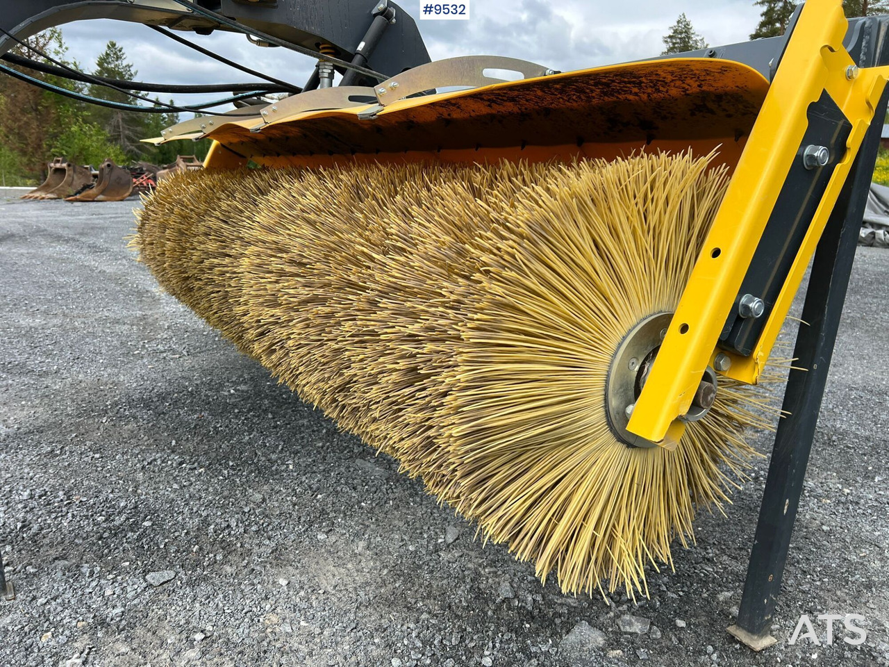Sweeper Stark RSW 3000S Stora BM - Brosse: photos 5 Sweeper Stark RSW 3000S Stora BM - Brosse: photos 5