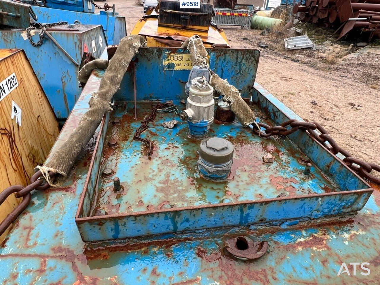 Tank diesel - 1,5 cubic - J-O Fherm dumper - Cuve de stockage: photos 4 Tank diesel - 1,5 cubic - J-O Fherm dumper - Cuve de stockage: photos 4