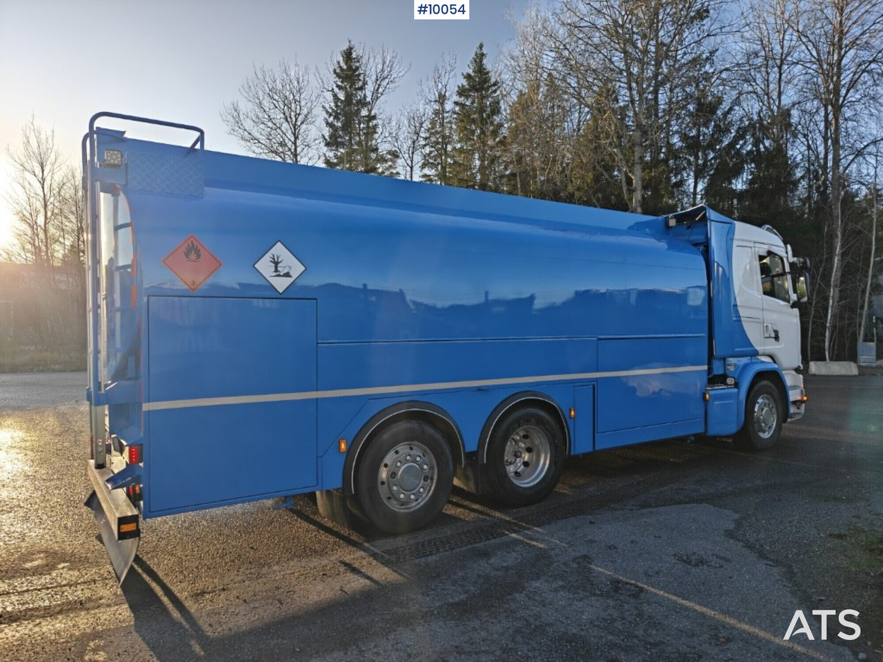 Tank truck Scania G450 6X2 - Camion citerne: photos 2 Tank truck Scania G450 6X2 - Camion citerne: photos 2