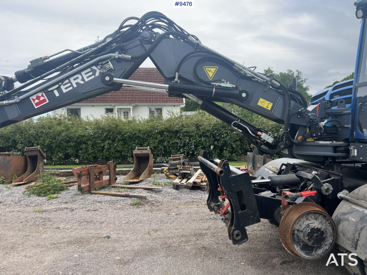 Pelle sur pneus Terex TW 110 Railway machine (VIDEO): photos 11