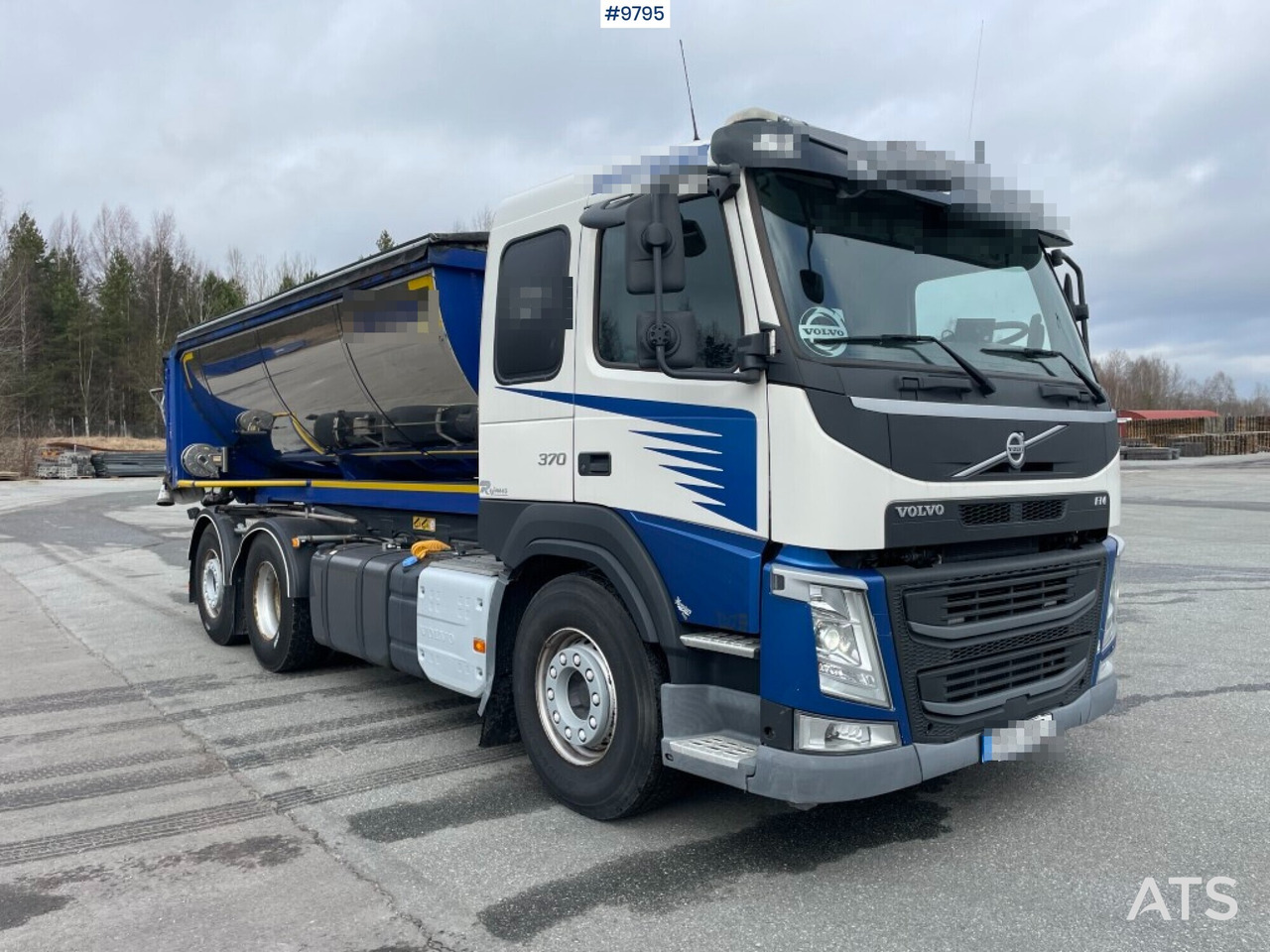 Volvo FM 370 6X2 Spreader truck - Camion benne: photos 3 Volvo FM 370 6X2 Spreader truck - Camion benne: photos 3
