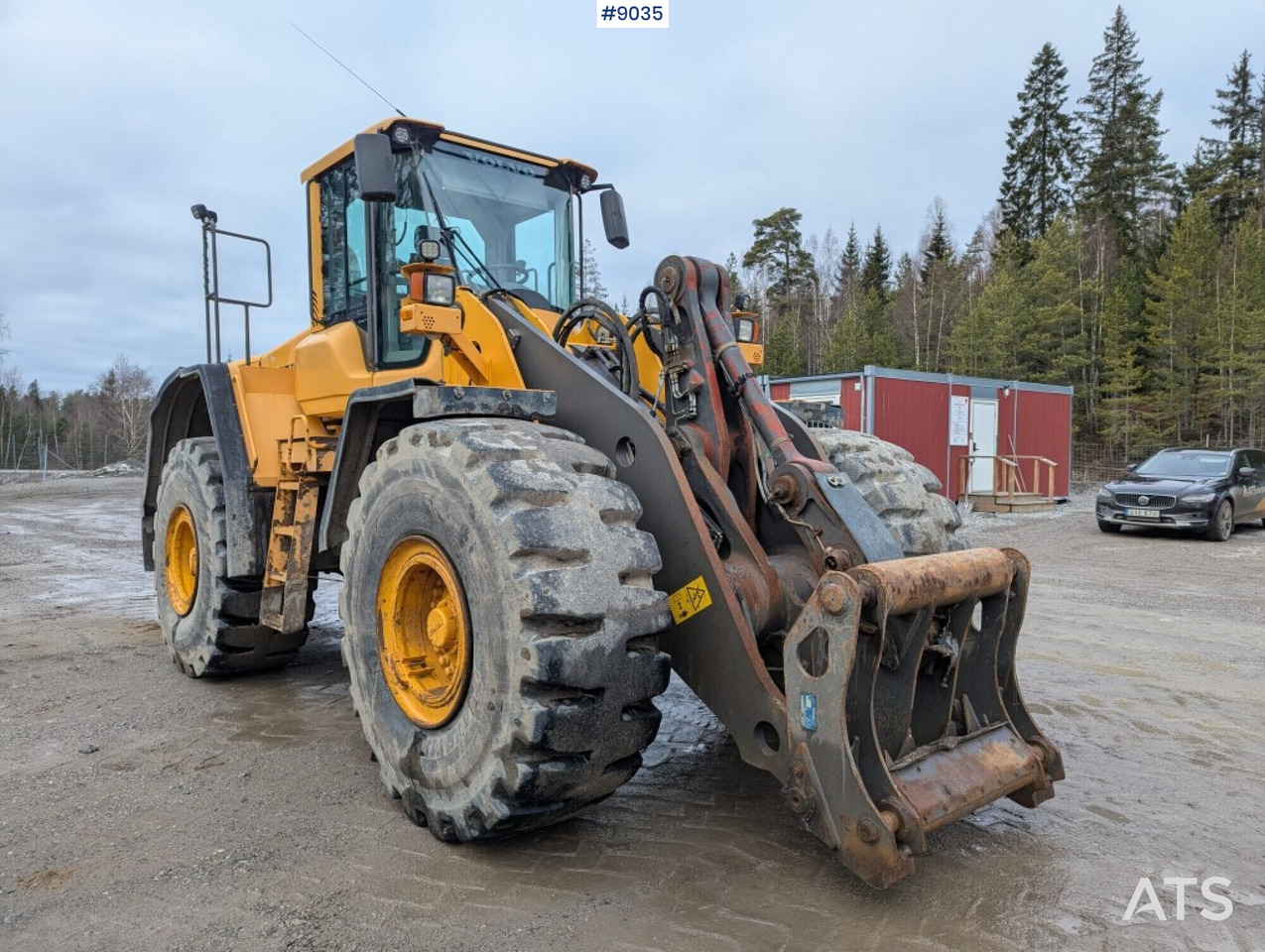 Wheel Loader Volvo L180F (SEE VIDEO) - Chargeuse sur pneus: photos 2 Wheel Loader Volvo L180F (SEE VIDEO) - Chargeuse sur pneus: photos 2