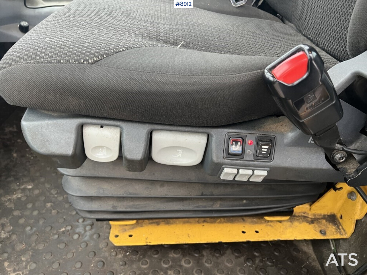 Chargeuse sur pneus Wheel loader - Volvo L110E (SEE VIDEO): photos 32