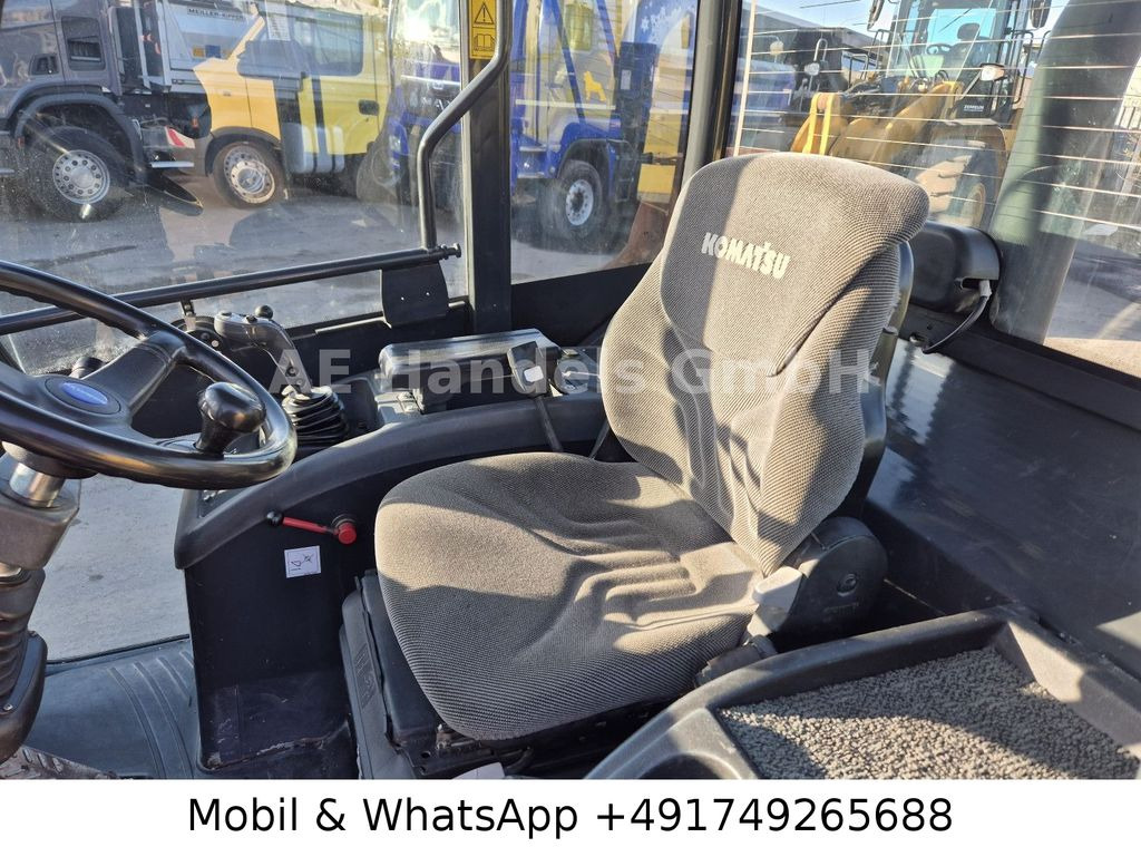 Chargeuse sur pneus Komatsu WA70-7 *Schaufel-1,5m³/Gabel/Schnellwechsler: photos 13 Chargeuse sur pneus Komatsu WA70-7 *Schaufel-1,5m³/Gabel/Schnellwechsler: photos 13