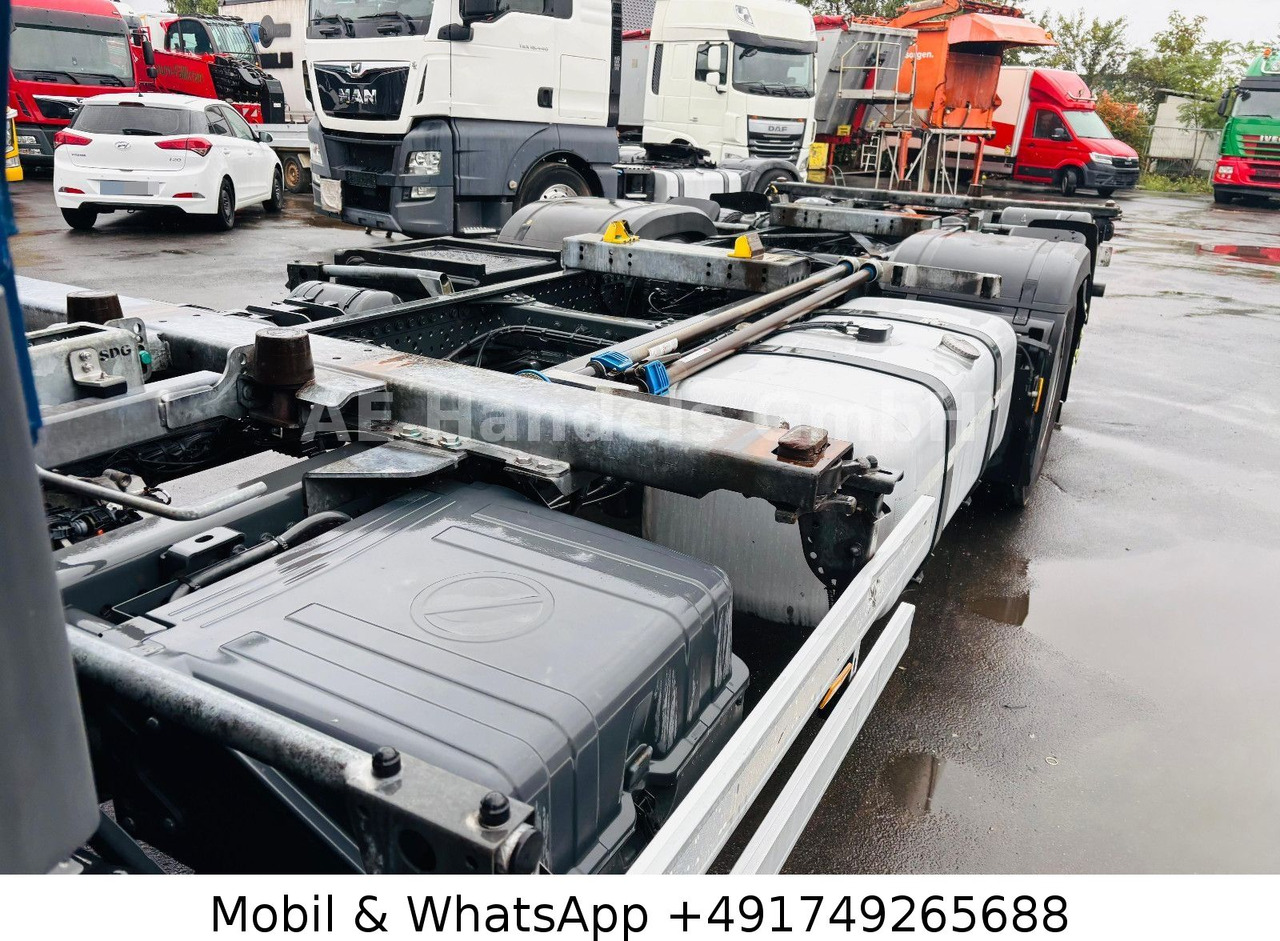 Camion porte-conteneur/ Caisse mobile Mercedes-Benz Actros IV 2542 L StreamSpace BDF *Retarder/Lift: photos 13 Camion porte-conteneur/ Caisse mobile Mercedes-Benz Actros IV 2542 L StreamSpace BDF *Retarder/Lift: photos 13