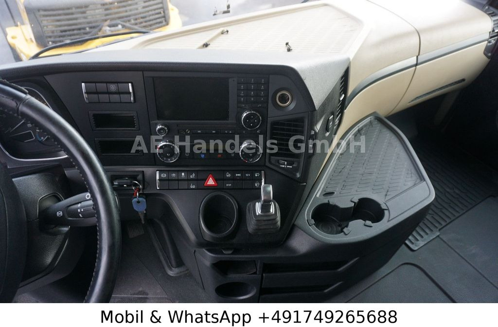 Camion frigorifique Mercedes-Benz Actros IV 2551 L LL*Retarder/ThermoKing-SLXe-100 Mercedes-Benz Actros IV 2551 L LL*Retarder/ThermoKing-SLXe-100: photos 27 Camion frigorifique Mercedes-Benz Actros IV 2551 L LL*Retarder/ThermoKing-SLXe-100 Mercedes-Benz Actros IV 2551 L LL*Retarder/ThermoKing-SLXe-100: photos 27