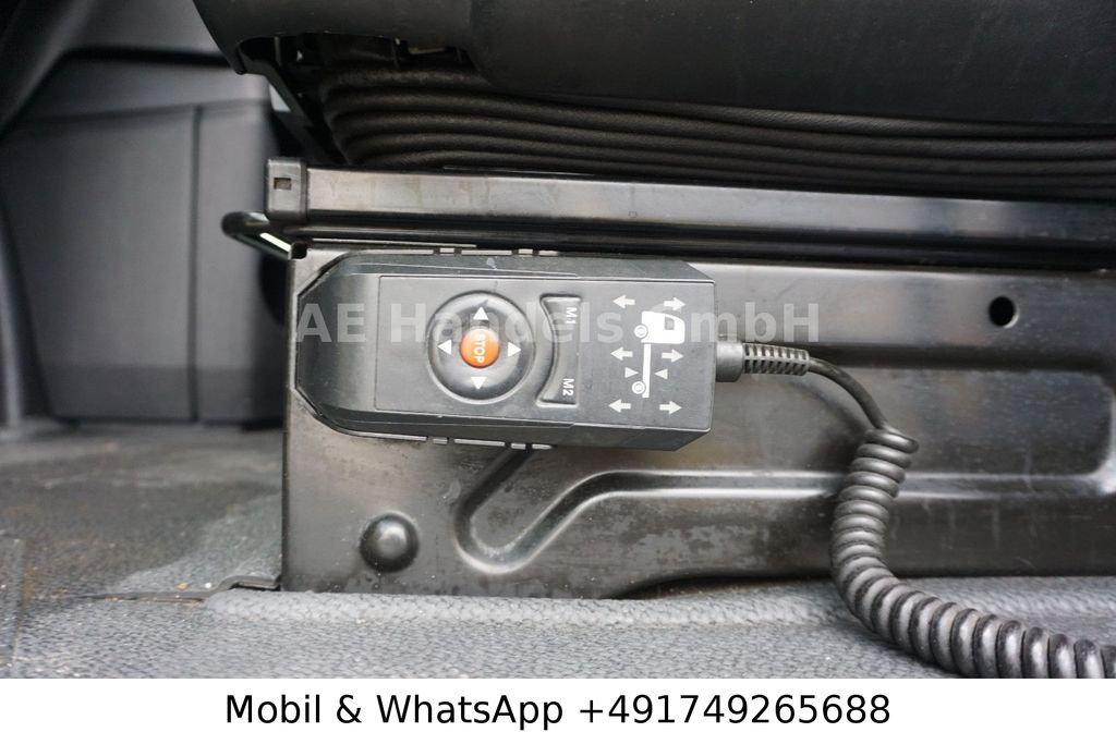 Camion frigorifique Mercedes-Benz Actros IV 2551 L LL*Retarder/ThermoKing-SLXe-100 Mercedes-Benz Actros IV 2551 L LL*Retarder/ThermoKing-SLXe-100: photos 21 Camion frigorifique Mercedes-Benz Actros IV 2551 L LL*Retarder/ThermoKing-SLXe-100 Mercedes-Benz Actros IV 2551 L LL*Retarder/ThermoKing-SLXe-100: photos 21