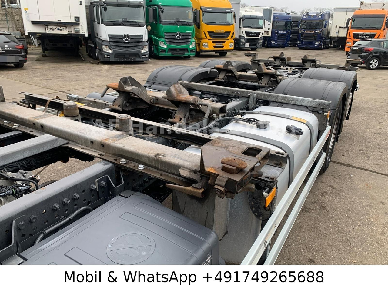 Camion porte-conteneur/ Caisse mobile Mercedes-Benz Actros V 2545 GigaSpace BDF *Retarder/Multi/LBW: photos 10 Camion porte-conteneur/ Caisse mobile Mercedes-Benz Actros V 2545 GigaSpace BDF *Retarder/Multi/LBW: photos 10