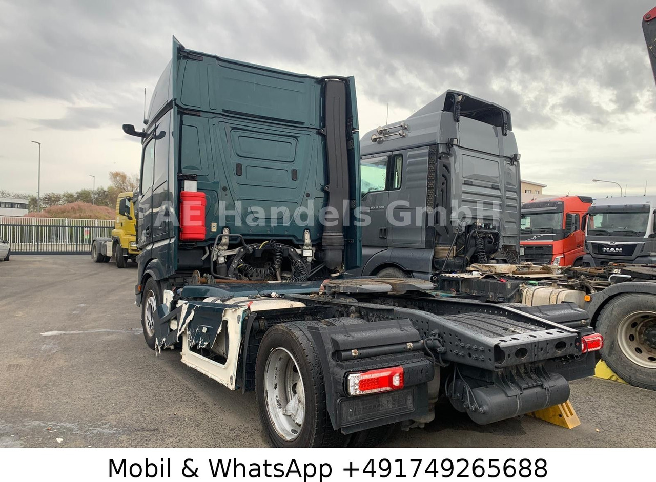 Mercedes-Benz Actros V 1843 L LL LowDeck *Retarder/ACC/2xTank - Tracteur routier: photos 4 Mercedes-Benz Actros V 1843 L LL LowDeck *Retarder/ACC/2xTank - Tracteur routier: photos 4