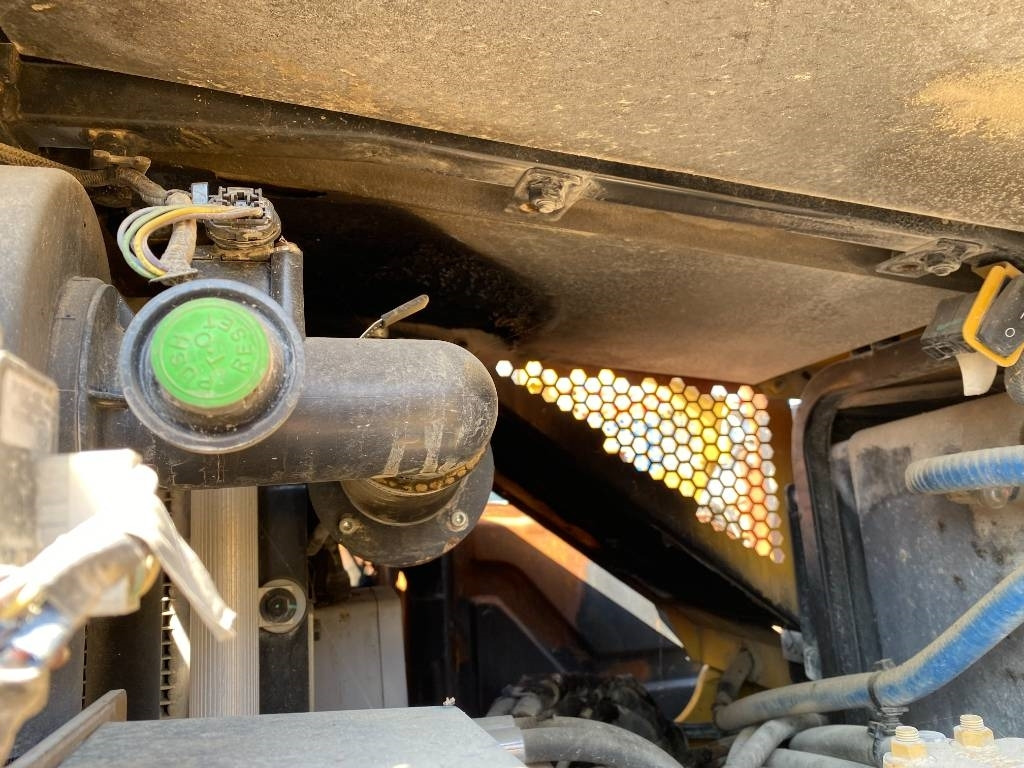 Mini pelle CAT CAT 308 CR avec Certificat CE Origine Française: photos 36