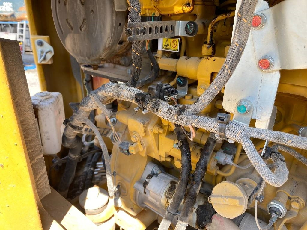 Mini pelle CAT CAT 308 CR avec Certificat CE Origine Française: photos 25