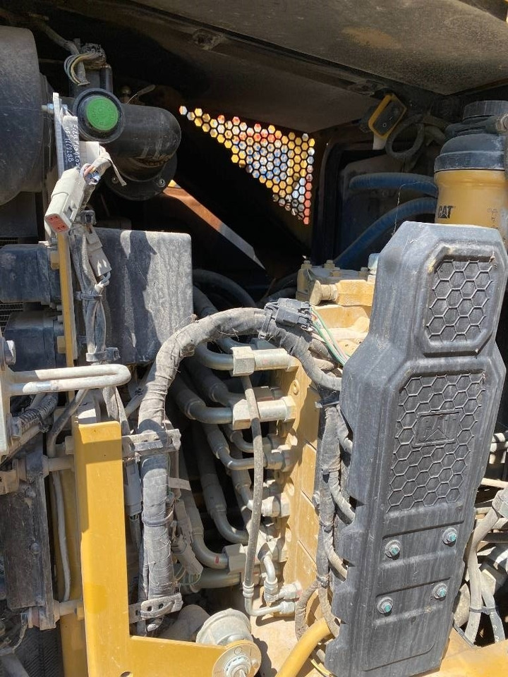 Mini pelle CAT CAT 308 CR avec Certificat CE Origine Française: photos 12