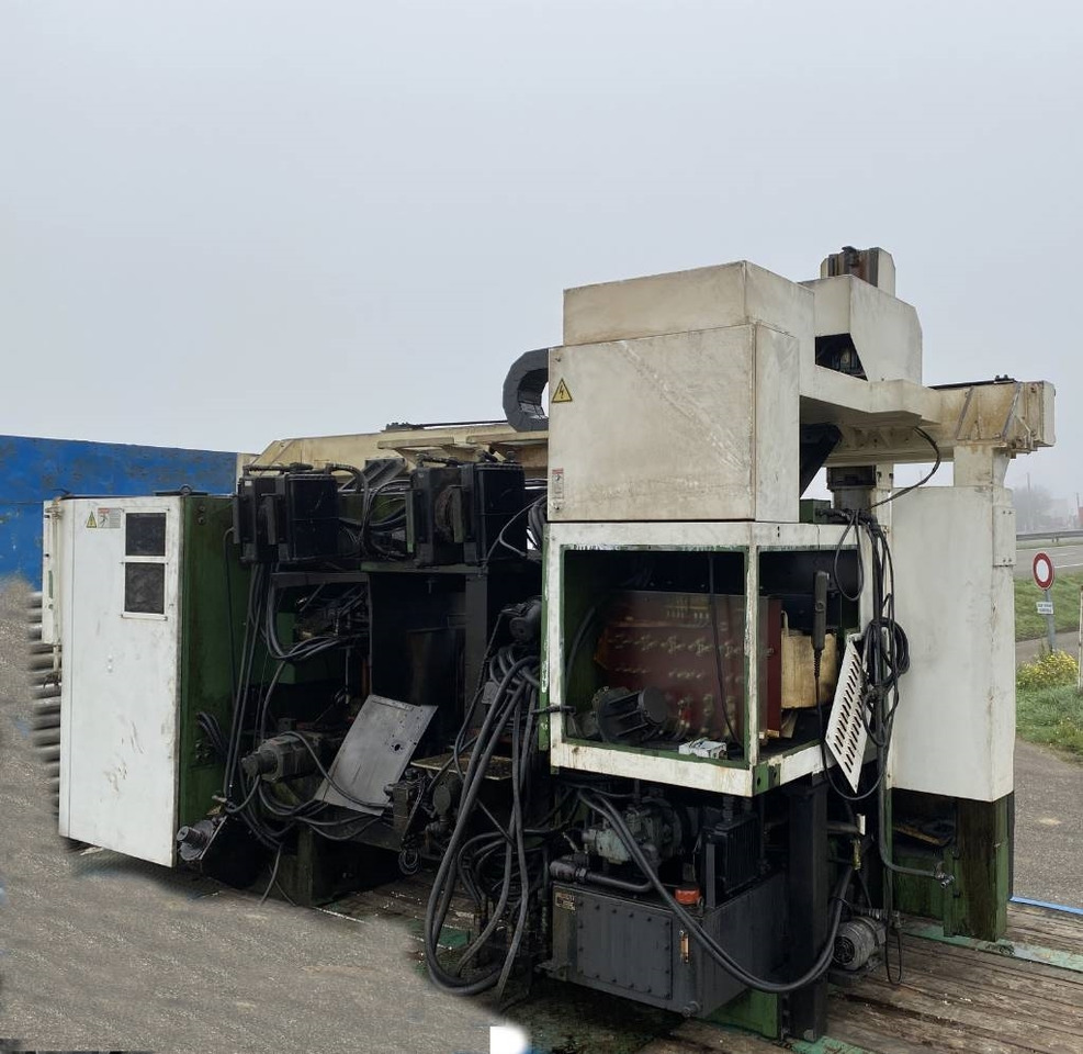 Mazak / Yamazaki FLEX-GL 200N-MLTPLX 630 1er Main - Engins de chantier: photos 3 Mazak / Yamazaki FLEX-GL 200N-MLTPLX 630 1er Main - Engins de chantier: photos 3