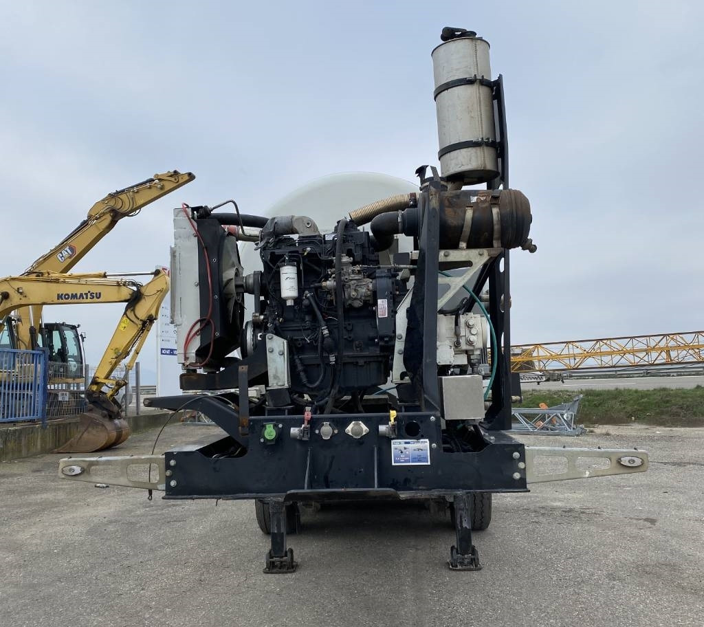 Euromix MTP Malaxeur a béton MTPS.T EM12RFPT Origine 3180hrs!! - Semi-remorque malaxeur: photos 2 Euromix MTP Malaxeur a béton MTPS.T EM12RFPT Origine 3180hrs!! - Semi-remorque malaxeur: photos 2