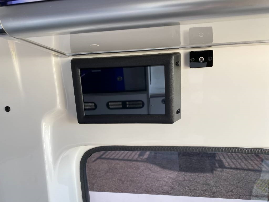 Ambulance Fiat LES DAUPHINS/DUCATO TORINO 2.3M-Jet 160 endommagée: photos 20