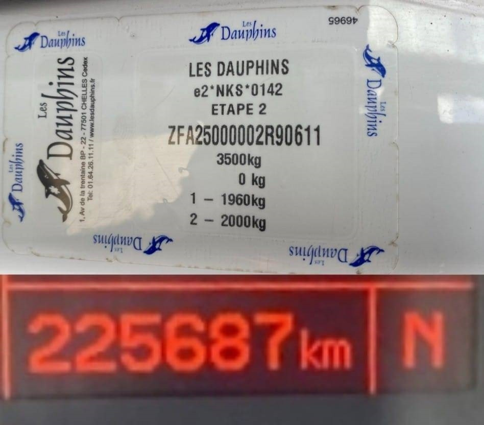 Ambulance Fiat LES DAUPHINS/DUCATO TORINO 2.3M-Jet 160 endommagée: photos 7