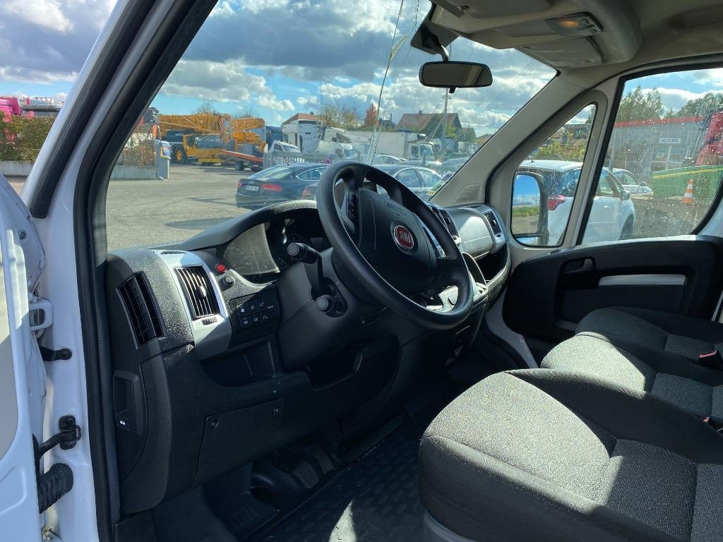 Ambulance Fiat LES DAUPHINS/DUCATO TORINO 2.3M-Jet 160 endommagée: photos 14