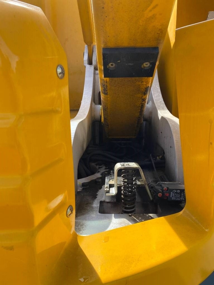 Nacelle articulée Haulotte HA 15 IP: photos 22 Nacelle articulée Haulotte HA 15 IP: photos 22