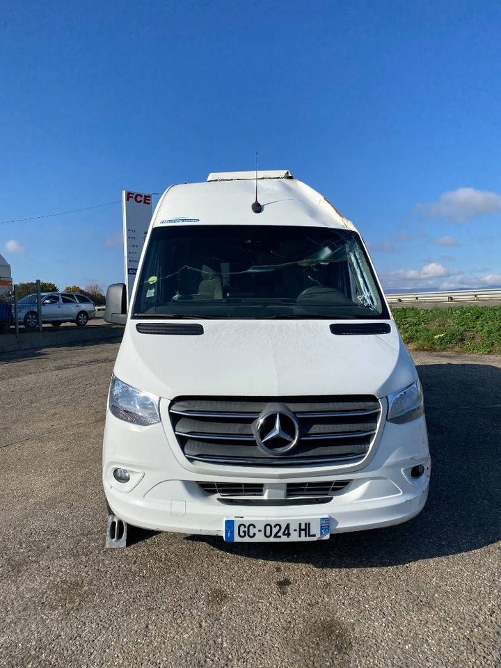 Hymer GRAND CANYON S 4x2 /MERCEDES SPRINTER 414 CDI endo - Fourgon aménagé: photos 2 Hymer GRAND CANYON S 4x2 /MERCEDES SPRINTER 414 CDI endo - Fourgon aménagé: photos 2