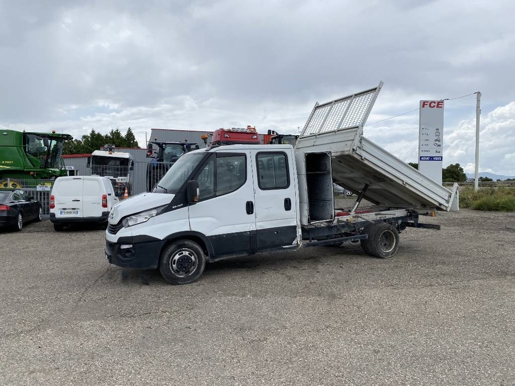 Iveco DAILY 35-140 C14 2.3D/140 / JPM VULCAIN endommagé - Utilitaire benne, Utilitaire double cabine: photos 2 Iveco DAILY 35-140 C14 2.3D/140 / JPM VULCAIN endommagé - Utilitaire benne, Utilitaire double cabine: photos 2