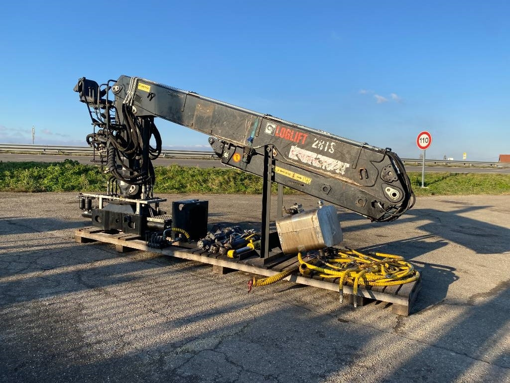 Loglift F281S-86 a réparer - Grue auxiliaire pour Camion: photos 3 Loglift F281S-86 a réparer - Grue auxiliaire pour Camion: photos 3