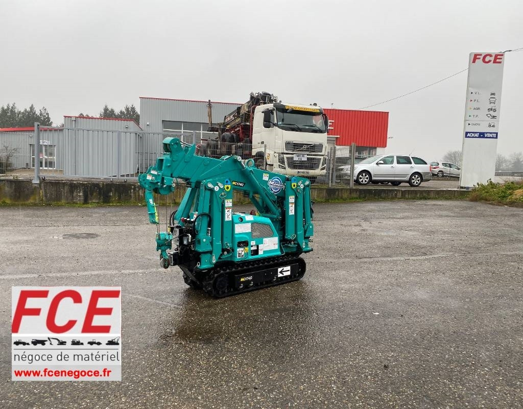 Maeda MC 174 CRM 1er Main Origine Française endommagée - Mini grue: photos 1 Maeda MC 174 CRM 1er Main Origine Française endommagée - Mini grue: photos 1