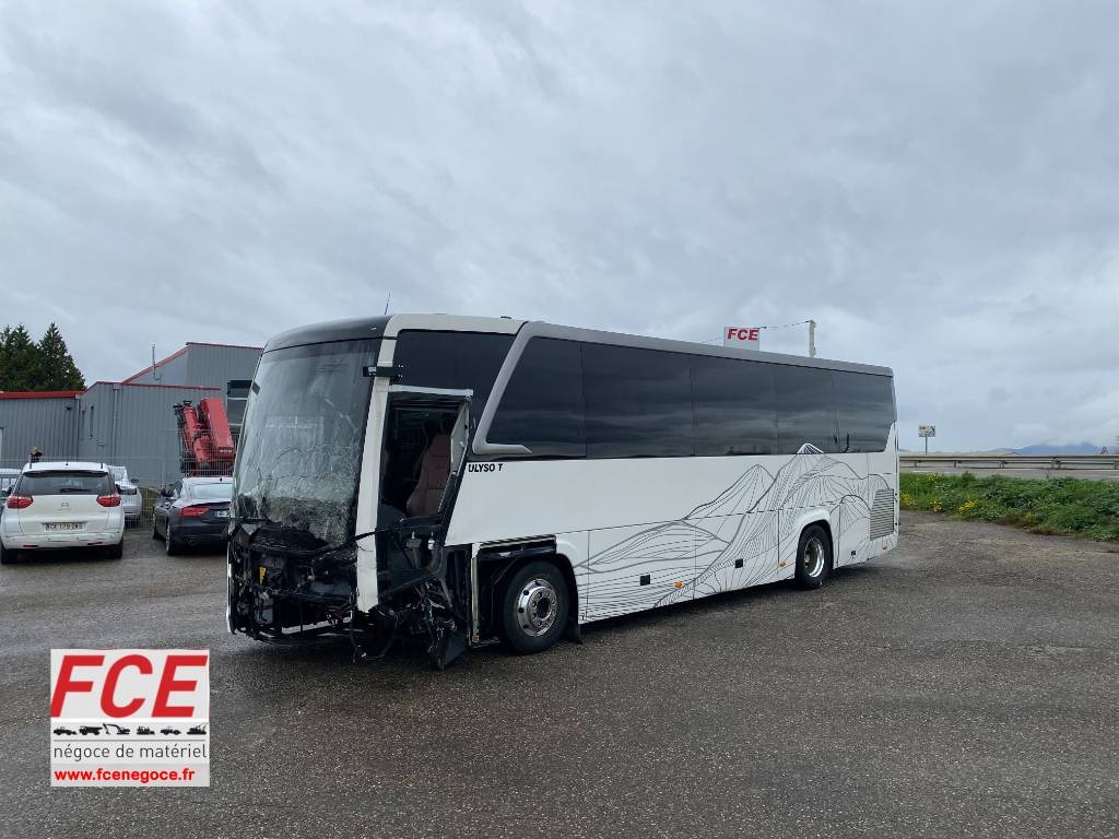 Otokar ULYSO-T Cummins e6/316Ps endommagé - Bus interurbain: photos 1 Otokar ULYSO-T Cummins e6/316Ps endommagé - Bus interurbain: photos 1