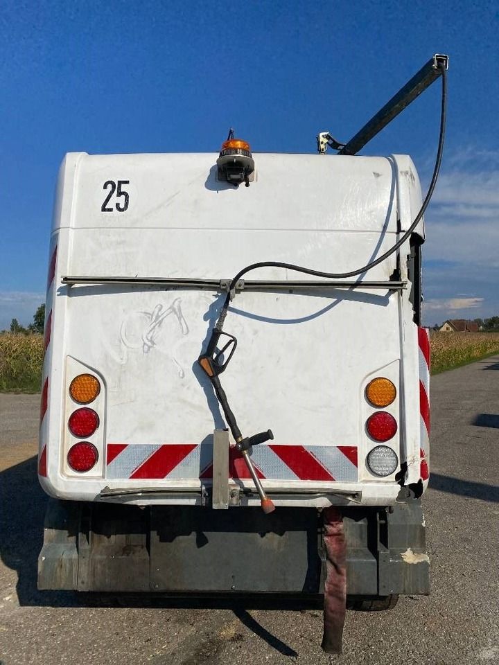 Ravo CR 540 Euro6 Certificat CE / Origine Française - Brosse: photos 5 Ravo CR 540 Euro6 Certificat CE / Origine Française - Brosse: photos 5