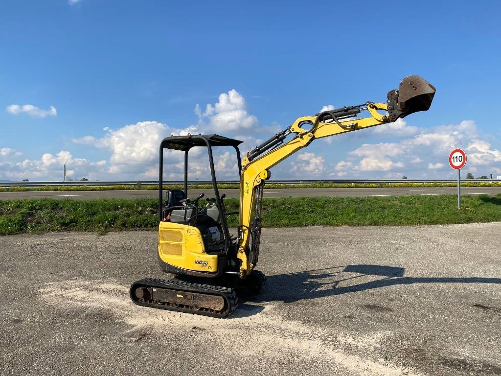 Yanmar VIO 17 1er Main - A réparé  - Mini pelle: photos 4 Yanmar VIO 17 1er Main - A réparé  - Mini pelle: photos 4