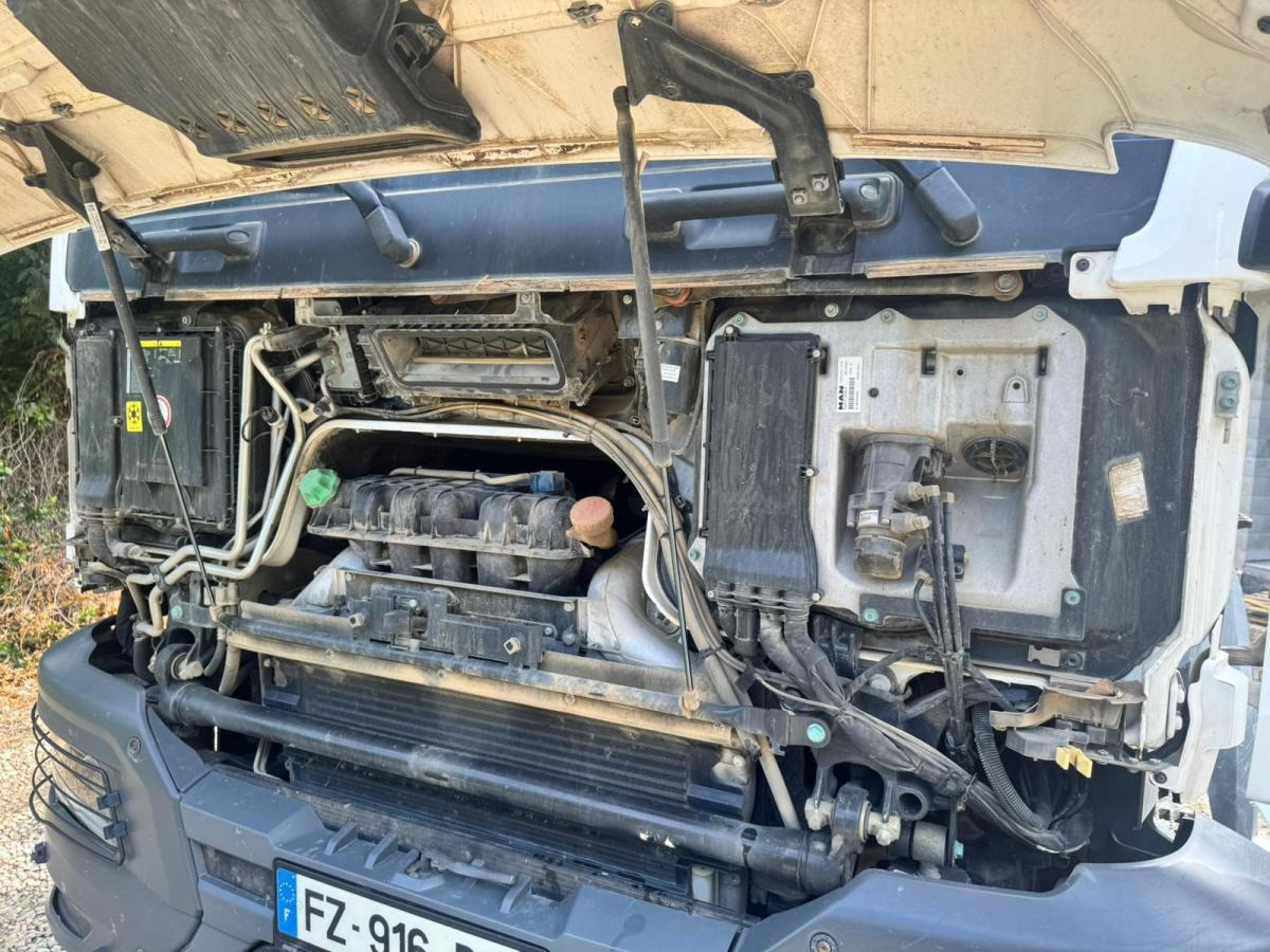 Camion ampliroll MAN TGS 18.360. 4X4: photos 10 Camion ampliroll MAN TGS 18.360. 4X4: photos 10