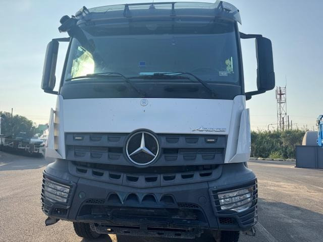 Mercedes AROCS 3240 BI BENNE - Camion benne: photos 2 Mercedes AROCS 3240 BI BENNE - Camion benne: photos 2