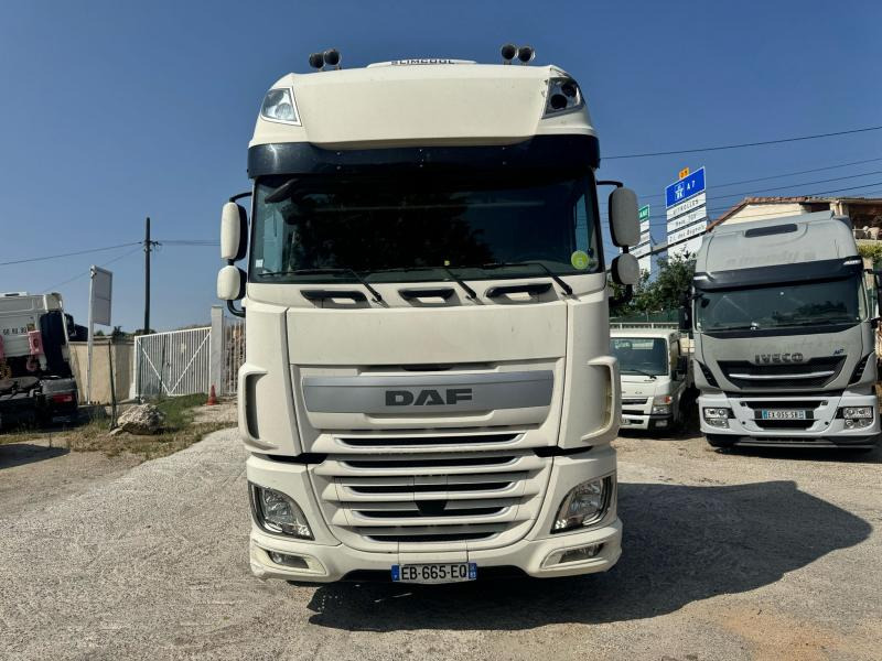 DAF XF 460 - Tracteur routier: photos 2 DAF XF 460 - Tracteur routier: photos 2