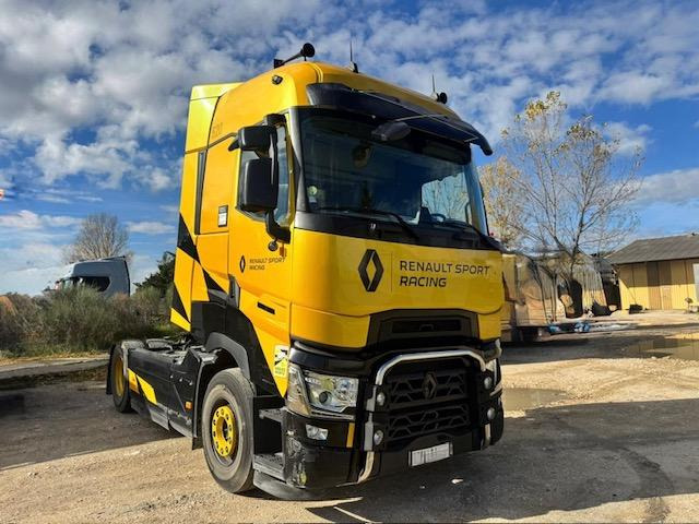Renault T HIGH 520 RENAULT SPORT RACING LIMITED EDITION - Tracteur routier: photos 1 Renault T HIGH 520 RENAULT SPORT RACING LIMITED EDITION - Tracteur routier: photos 1