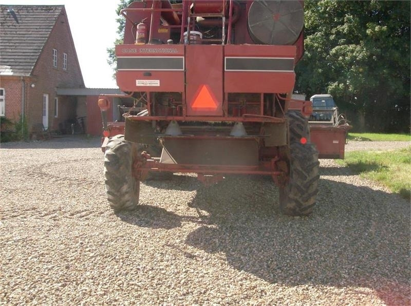 Moissonneuse-batteuse Case IH 1680 E 22 fod skærebord og ekstra bredde hjul: photos 7