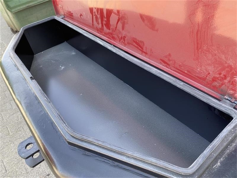 Case IH Frontvægtklods 1800 kg - Contrepoids: photos 2 Case IH Frontvægtklods 1800 kg - Contrepoids: photos 2