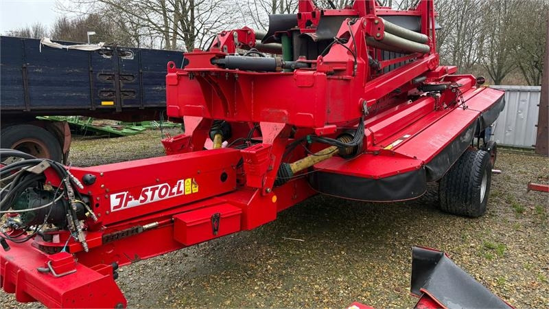 JF GXT 13005 P GXT-13005+GXF3605 - Faneuse: photos 1 JF GXT 13005 P GXT-13005+GXF3605 - Faneuse: photos 1