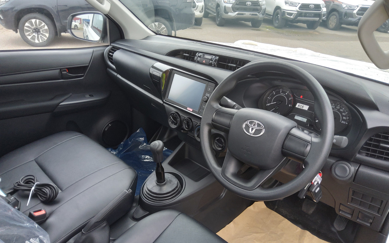 Pick-up neuf Toyota Hilux / Revo RHD Pick-up single Cab 2.8L Diesel Manual: photos 9