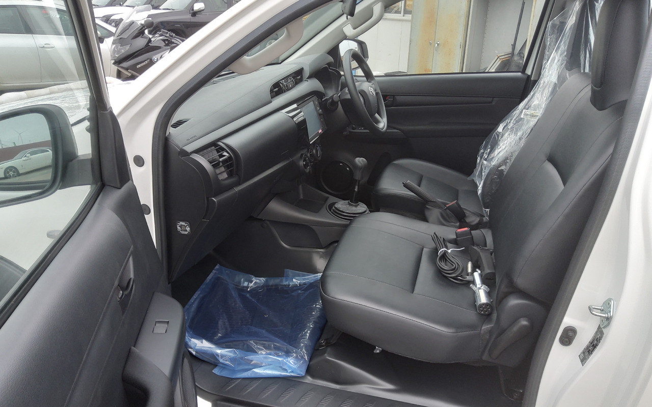 Pick-up neuf Toyota Hilux / Revo RHD Pick-up single Cab 2.8L Diesel Manual: photos 12