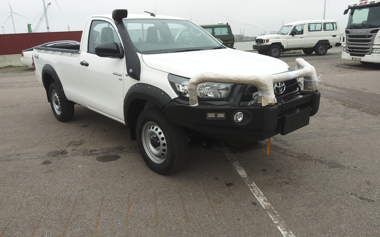Pick-up neuf Toyota Hilux / Revo RHD Pick-up single Cab 2.8L Diesel Manual: photos 8