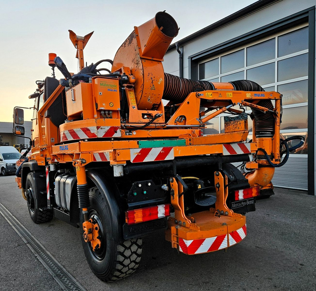 Unimog U500 Euro5 MULAG MKM700 Triomäher - Camion: photos 3 Unimog U500 Euro5 MULAG MKM700 Triomäher - Camion: photos 3