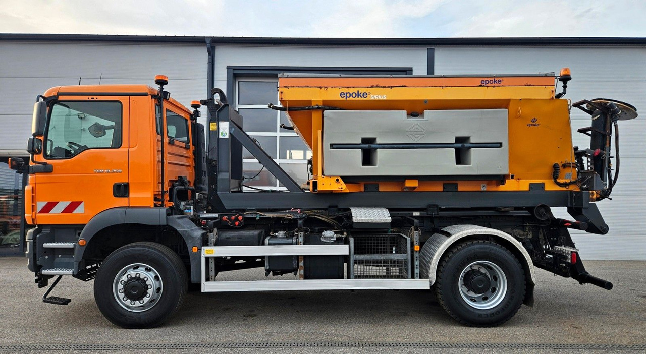 MAN TGM 18.250 4x4 BB EEV Winterdienst - Camion ampliroll, Camion grue: photos 2 MAN TGM 18.250 4x4 BB EEV Winterdienst - Camion ampliroll, Camion grue: photos 2